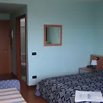 호텔 Alemagna Lido Del Sole Pet Friendly 비비오네
