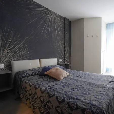 Готель Alemagna Lido Del Sole 4*