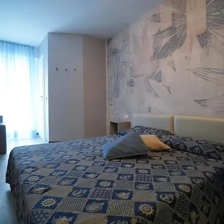 Готель Alemagna Lido Del Sole Бібіоне