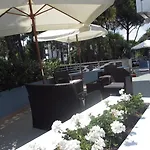 Hotel Alemagna B&B Lido Del Sole Pet Friendly Szálloda 4*