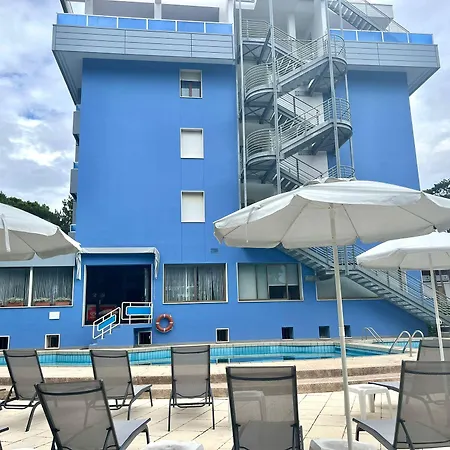 Alemagna Lido Del Sole Pet Friendly מלון