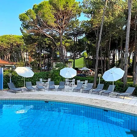 Hotel Alemagna Lido Del Sole Pet Friendly 4*
