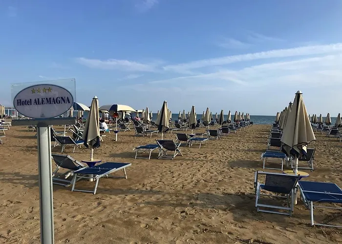 Отель Alemagna Lido Del Sole