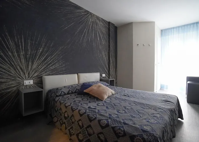 Отель Alemagna Lido Del Sole 4*