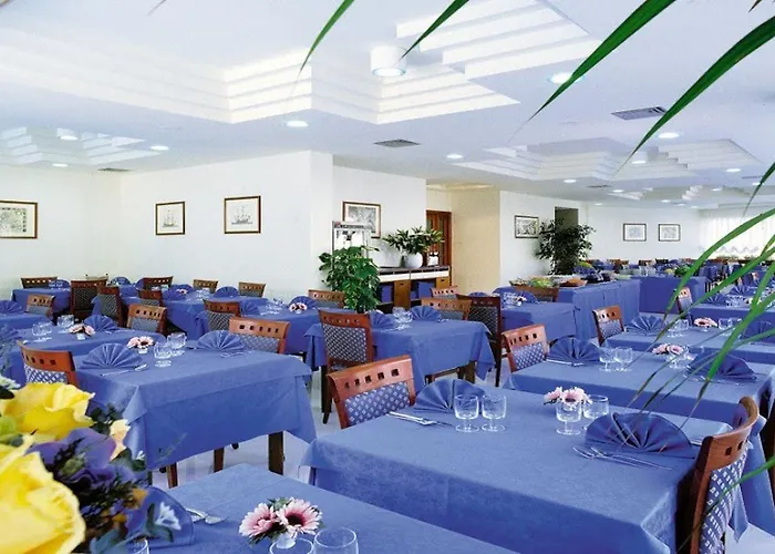 Отель Alemagna Lido Del Sole 4*